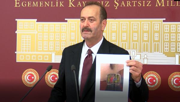 MHP’den CHP’ye Atatürk imzalı ve bayraklı maske tepkisi