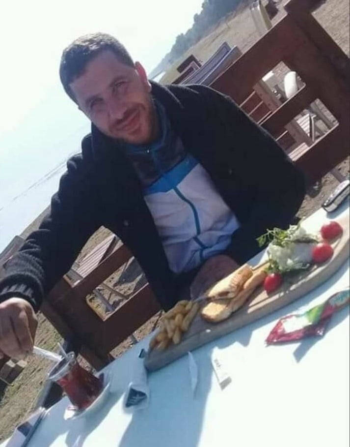 eski esi konusmak istemeyince camide kendini asti line haber