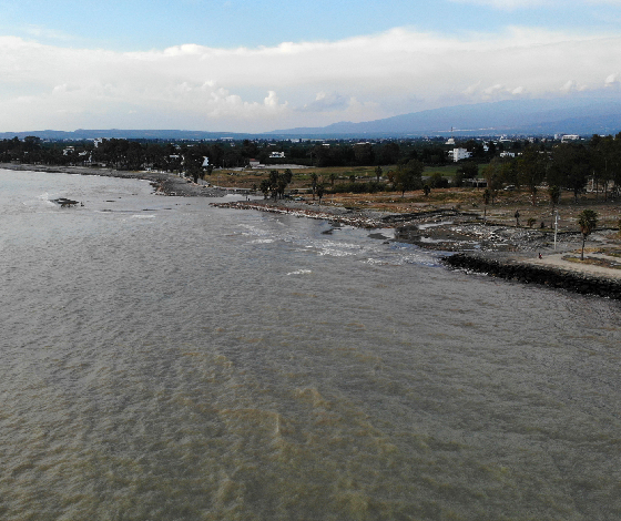 Hatay'da denizin rengi değişti