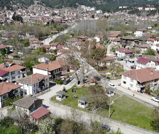 Osmanlının izi, zamana karşı direniyor