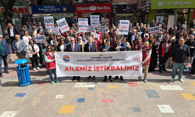 'Ailemiz İstikbalimiz' kortej yürüyüşü