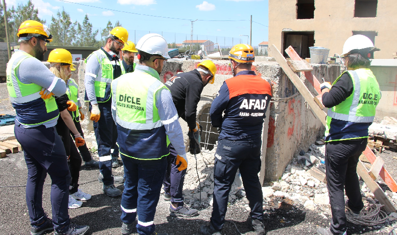 AFAD’dan, DAK'a uygulamalı eğitim