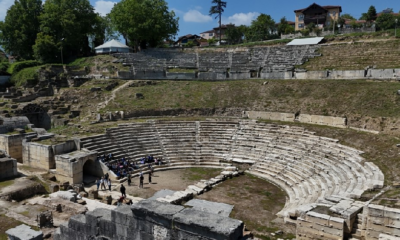 Antik tiyatro kazıları yeniden başladı