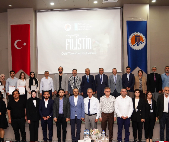 "Yüreğimdesin Filistin" ödülleri verildi