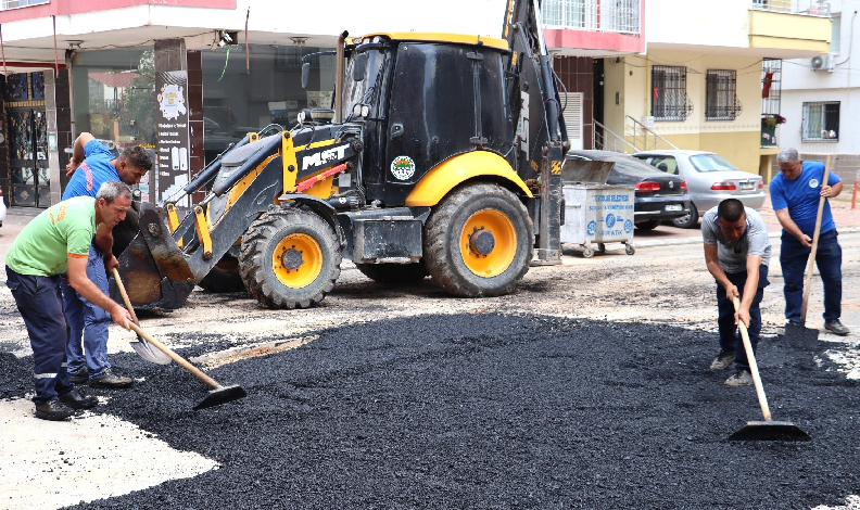 Toroslar'da asfalt atağı