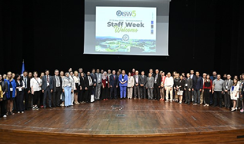 Uşak Üniversitesi’nde 5. Uluslararası Hafta etkinlikleri