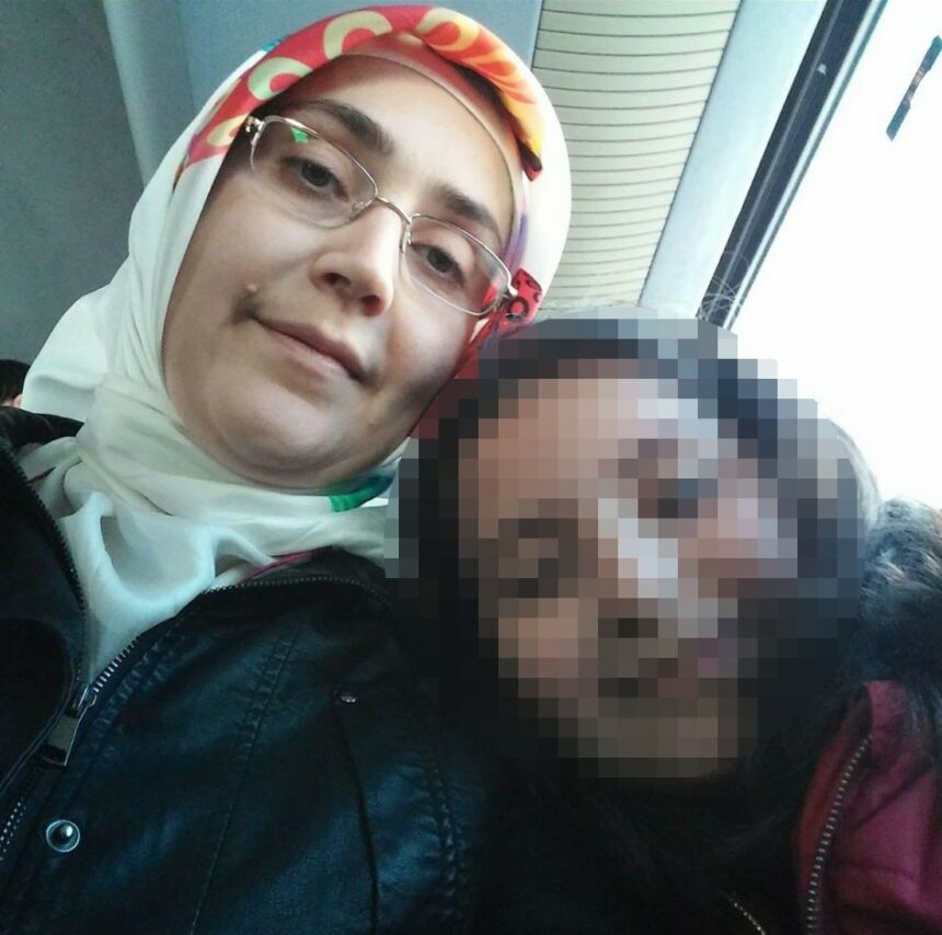 PENDİK'TE VEDAT B.(50), BOŞAMA AŞAMASINDAKİ EŞİ SAFİYE B.'YE (49), SOKAK ORTASINDA KURŞUN YAĞDIRDI. AĞIR YARALANAN KADIN HASTANEDE HAYATINI KAYBEDERKEN, SALDIRGAN EŞ KAÇARAK OLAY YERİNDEN KAÇTI. (ABDUL SAMET KAYA - AYKUT ZOR/İSTANBUL-İHA)
Pendik'te bir şahıs, boşama aşamasındaki eşine sokak ortasında kurşun yağdırdı. Ağır yaralanan kadın hastanede hayatını kaybederken, saldırgan eş kaçarak olay yerinden kaçtı.