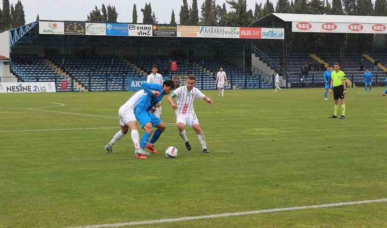 Karacabey Belediyespor'un mücadelesi